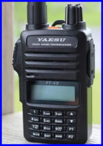 YAESU FT 4XE - VHF/UHF