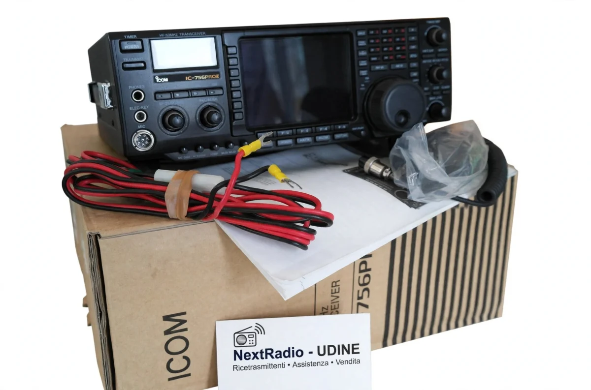 ICOM IC-756 PRO II - ricetrasmettitore HF/50Mhz - 100W con accordatore - immagine 2