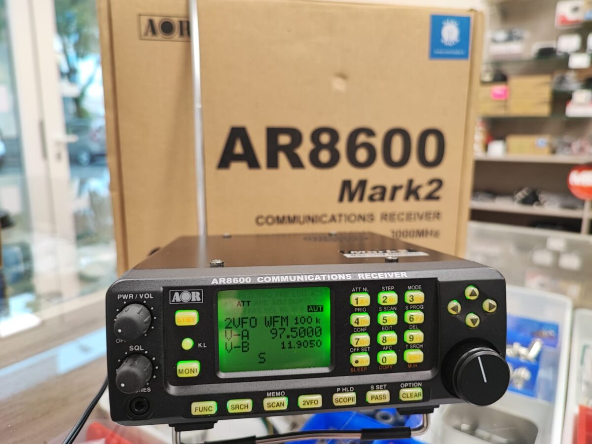 AOR AR-8600 MARK 2 - RICEVITORE SCANNER 100KHZ -3000MHZ - All mode - immagine 1