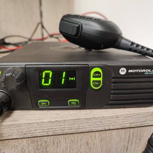 MOTOROLA DM-3400 - ricetrasmettitore Uhf - programmato Pmr-446 + Pmr digitale DMR